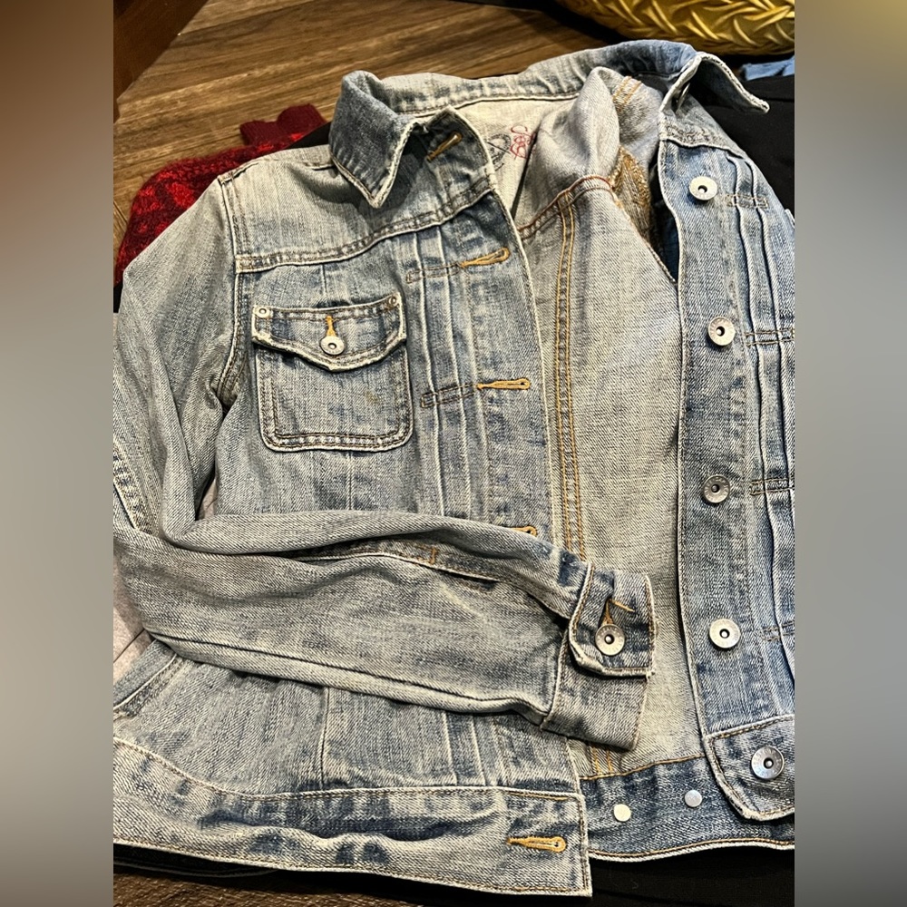 1969 GAP Light Wash Denim Jacket Limited Edition Women’s Small Classic EUC